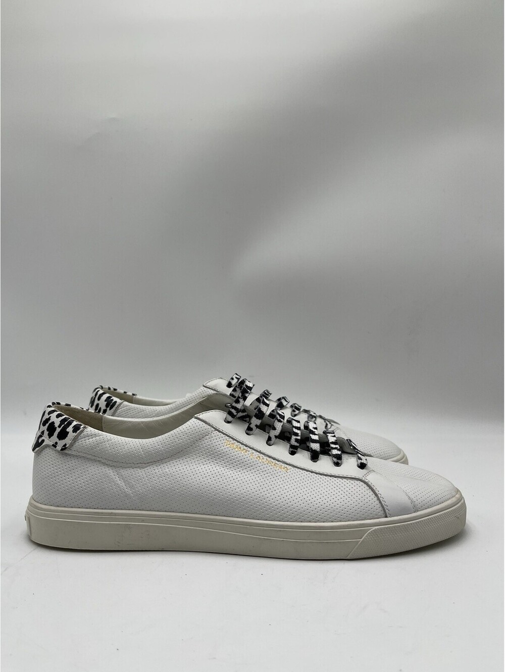 Saint Laurent Andy perforated leather sneakers in Babycat white / Black Size 42